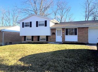 10213 Storm Dr, Cincinnati, OH 45251