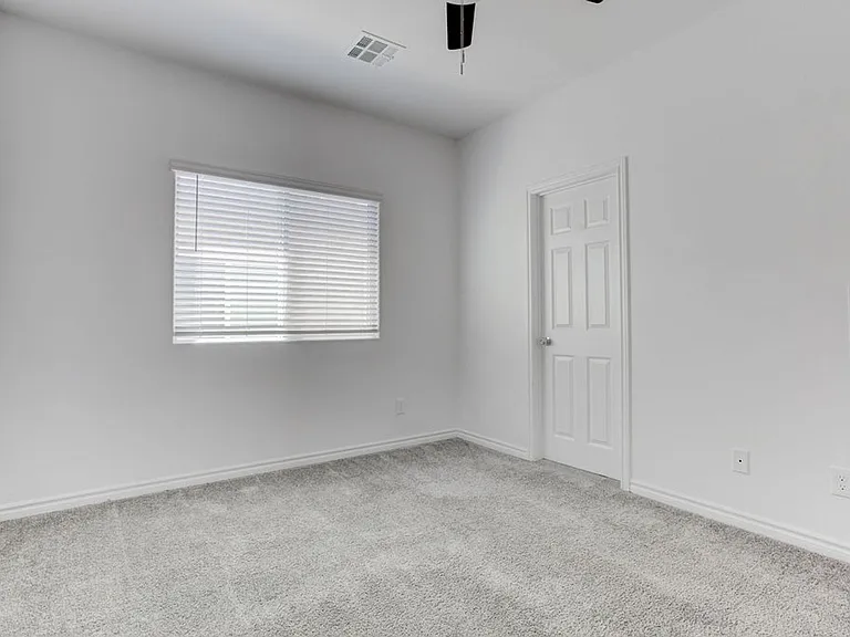 7106 Calvert Cliffs St — Photo 29