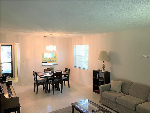 5th image of 4713 Village Gardens Dr #67