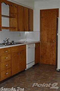 4th image of 601 Brookside Dr