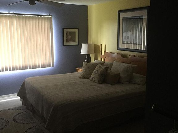Master BR w/King bed and beautiful views