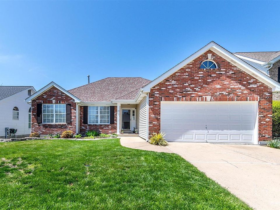 1171 Oak Borough Dr, Ballwin, MO 63021 Zillow