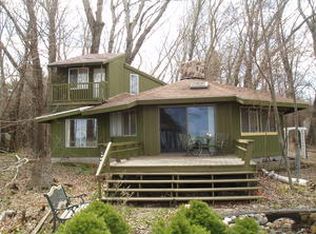5164 Lakeshore Rd, Deckerville, MI 48427