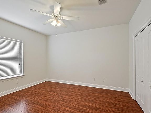 3rd image of 1416 Mimosa St
