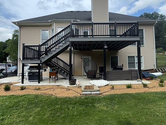 5th image of 44 Ivy Chase Way NW