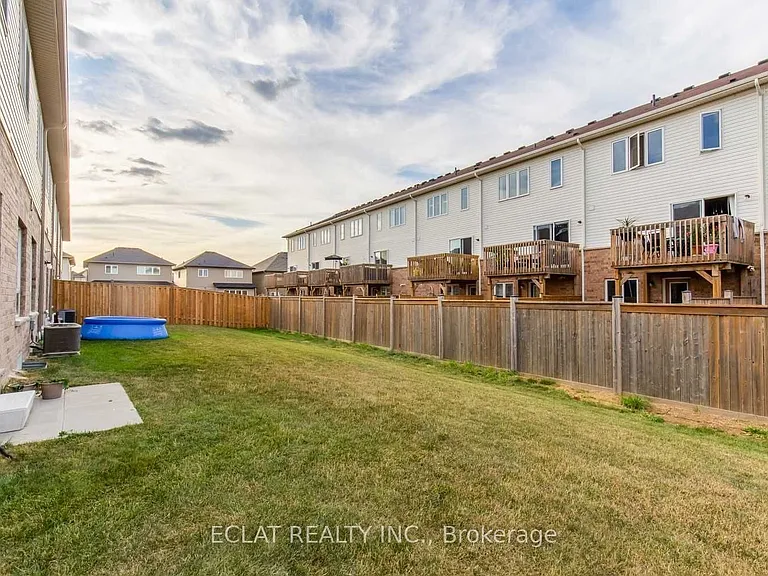 82 Bradbury Rd — Photo 22