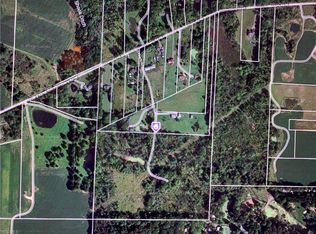 5298 Eberly Rd, Atwater, OH 44201