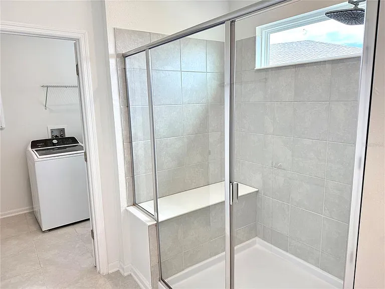 2970 Armstrong Ave — Photo 31