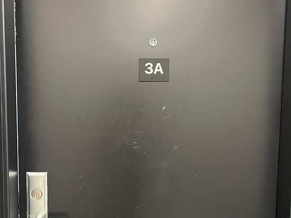 3rd image of 1143 Hoe Ave #3A
