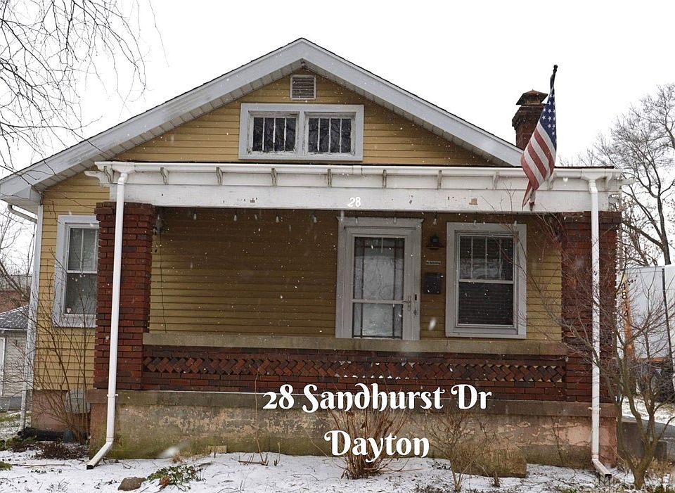 1st image of 28 Sandhurst Dr