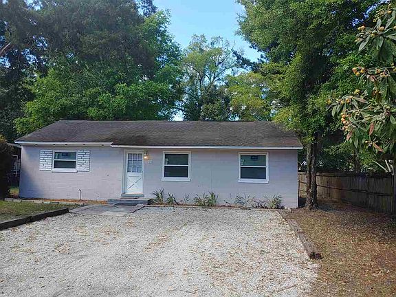 2nd image of 108 Little Acres Dr