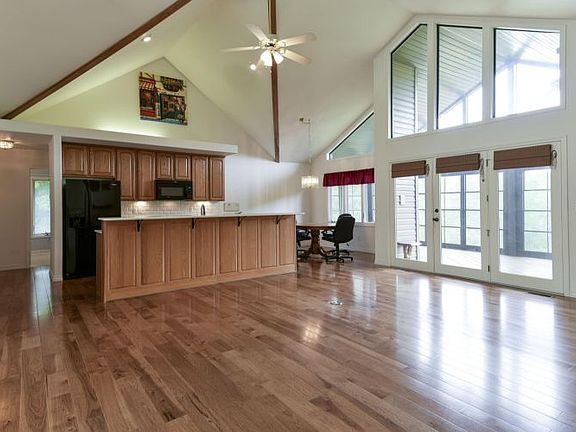 3rd image of 1219 Ledgestone Cir
