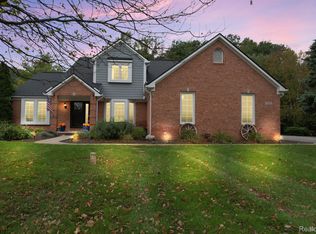 5426 Morningview Ter, Brighton, MI