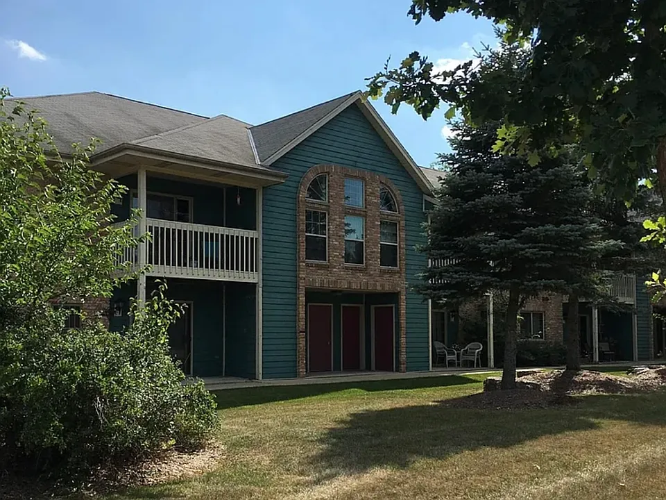 155 W Oak Leaf Dr #13