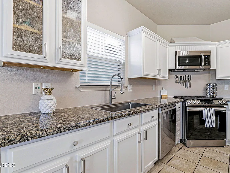 7120 Falling Leaf Cir — Photo 20