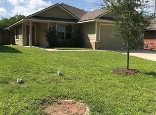 1268 Cottage Grove Cir, Bryan, TX 77801