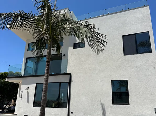 4052 Sequoia St, San Diego, CA 92109