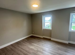 2539 Colebrooke Dr Unit 2539, Temple Hills, MD 20748