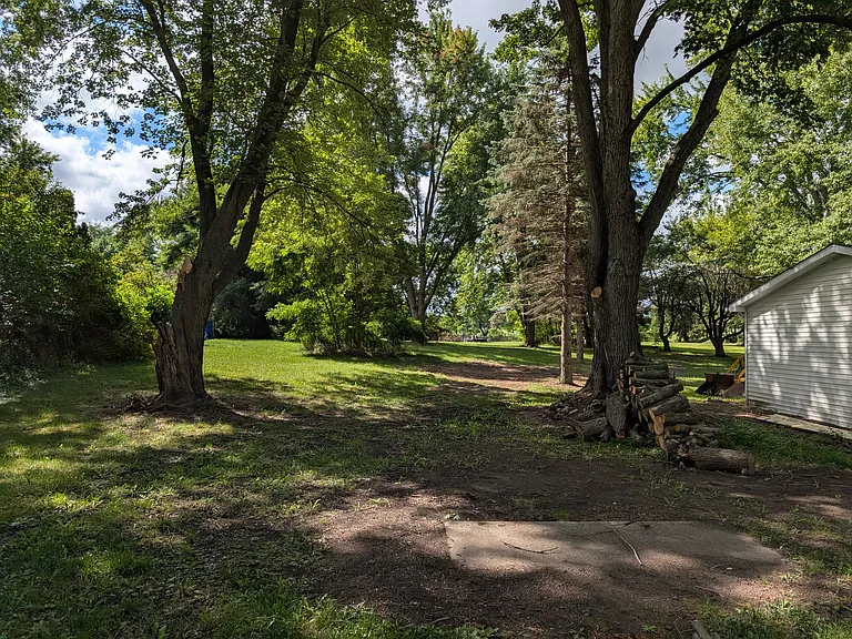 9595 W Grand River Hwy — Photo 9