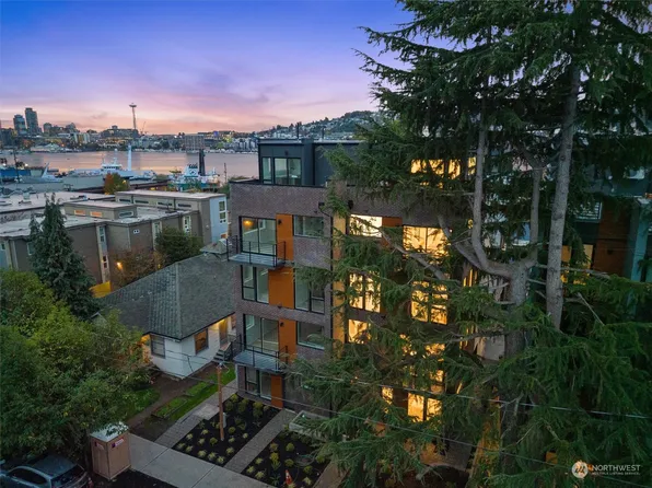 2031 Yale Avenue E #D, Seattle, WA 98102