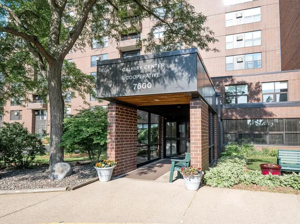 7600 Golden Valley Rd APT 411, Golden Valley, MN 55427
