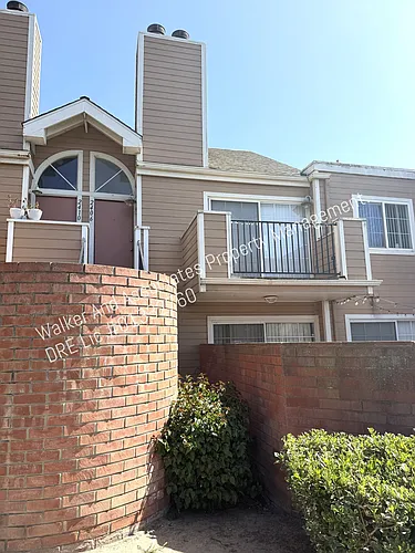 2406 Village Grn Photo 1 2406 Village Grn Photo 1