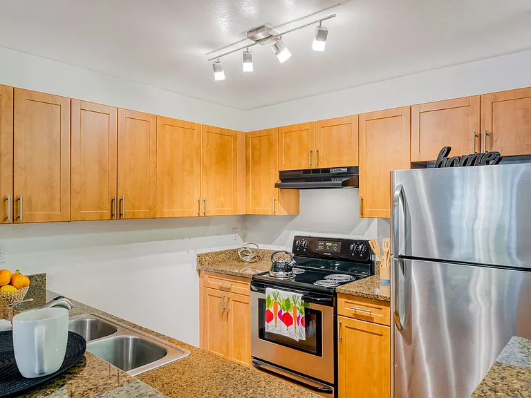Andover Park Apartments — Photo 23