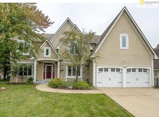 12263 Rosewood St, Overland Park, KS 66209