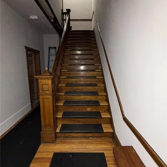 323 Kellys Way #B — Photo 2
