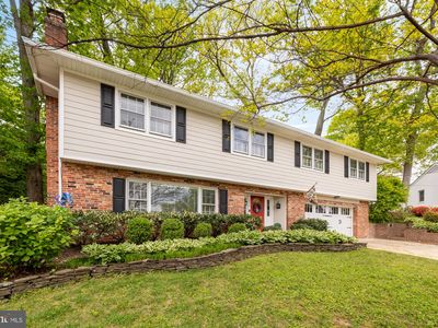4512 33rd St N, Arlington, VA, 22207
