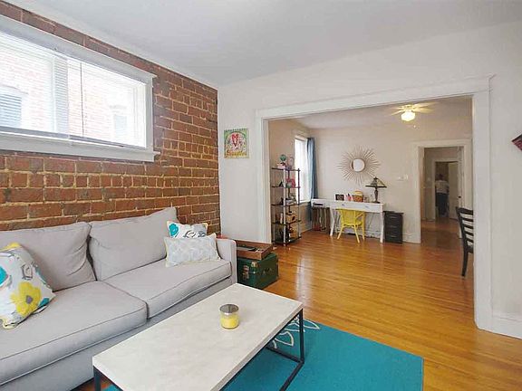 4th image of 4445 Russell Blvd APT 1W