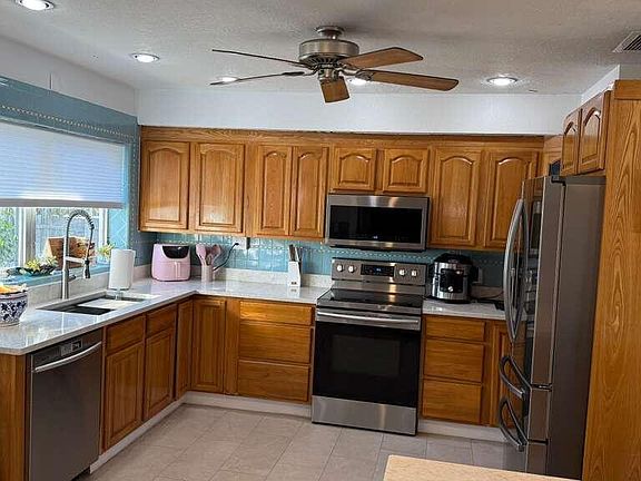 2nd image of 147 E 28th Street E