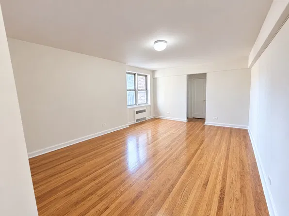 8515 139th St APT 5K, Jamaica, NY 11435