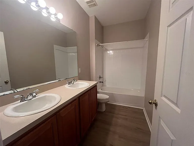 13282 SW Pembroke Cir N — Photo 11