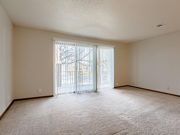 3rd image of 5140 S 48th St #12