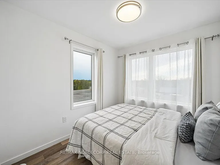 600 Alex Gardner Cir #116 — Photo 24
