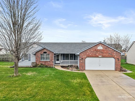2nd image of 1522 Lorraine Dr
