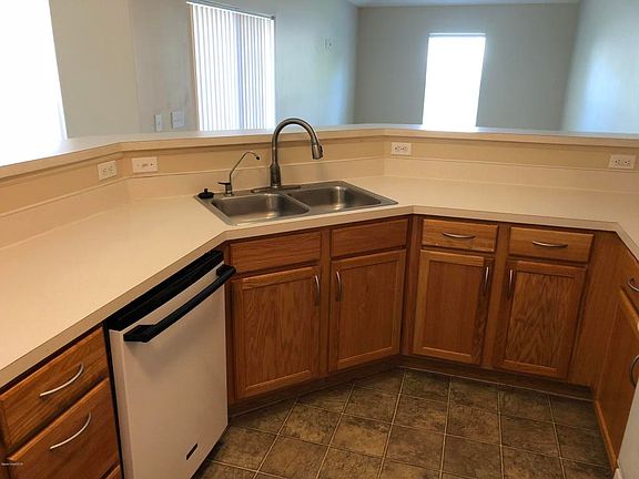 4th image of 2659 Raven Ave SE