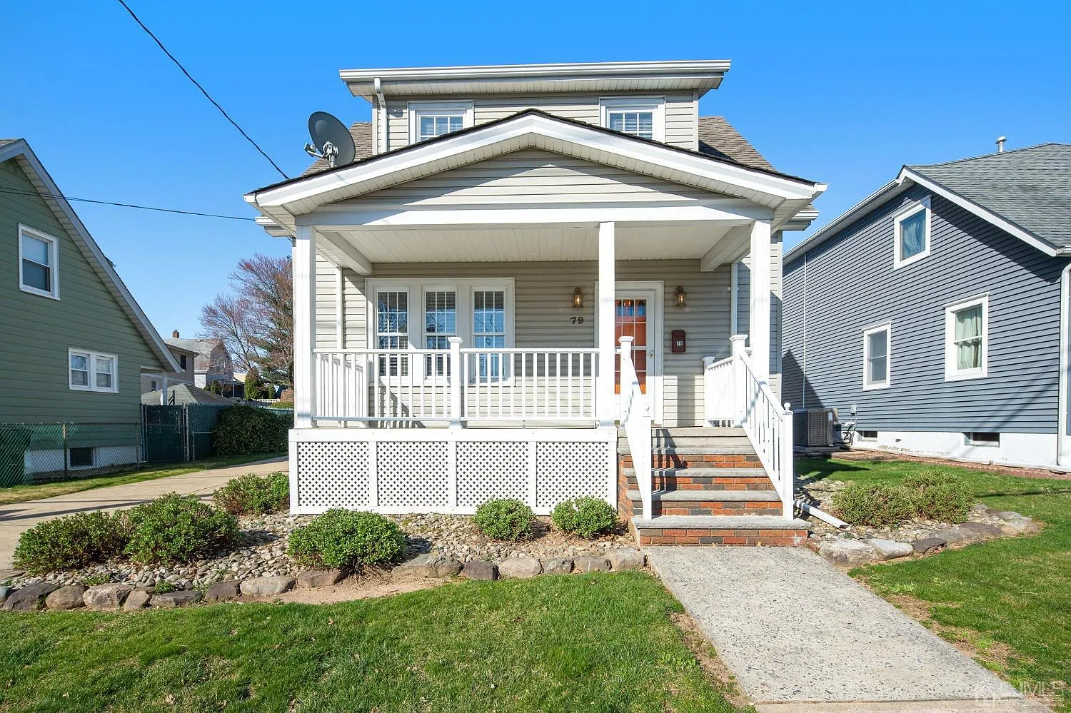 79 Liberty St photo 1
