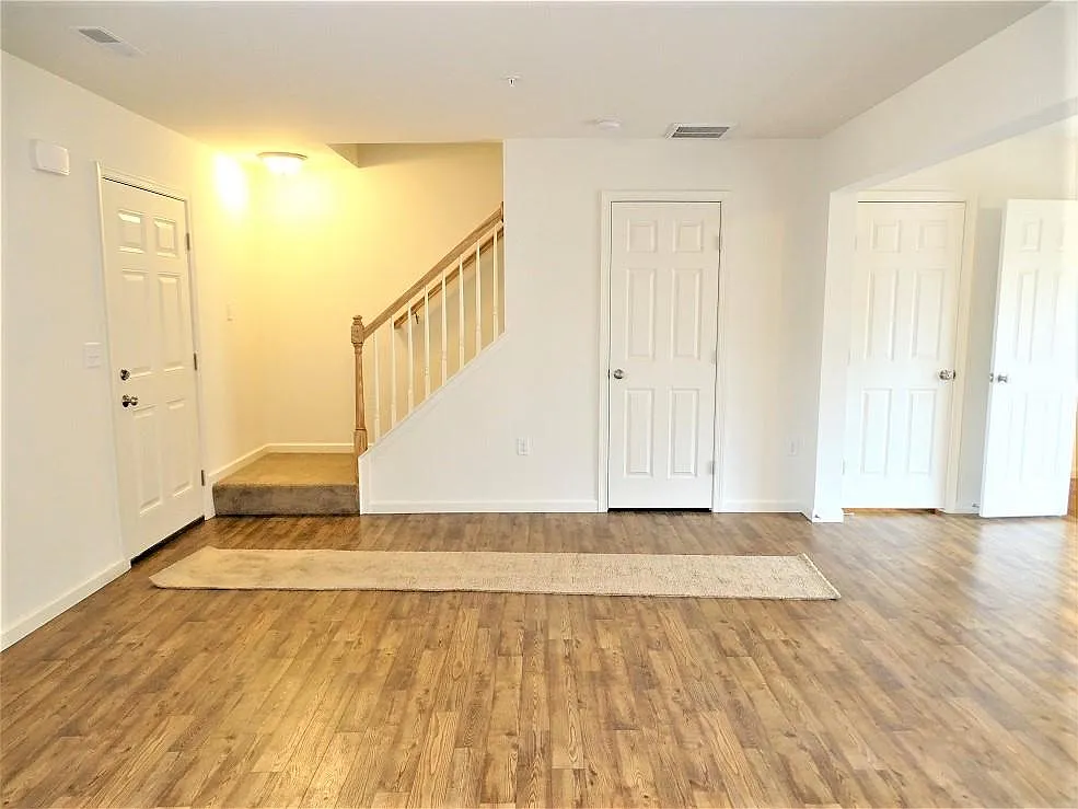 Building Photo - 149 Cedarwood Dr
