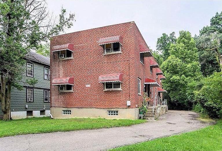 1st image of 5425 Stewart Ave