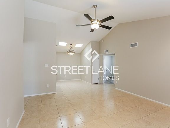 3rd image of 4038 E Alta Mesa Ave