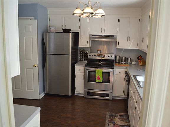 4th image of 5822 Wilma Dr