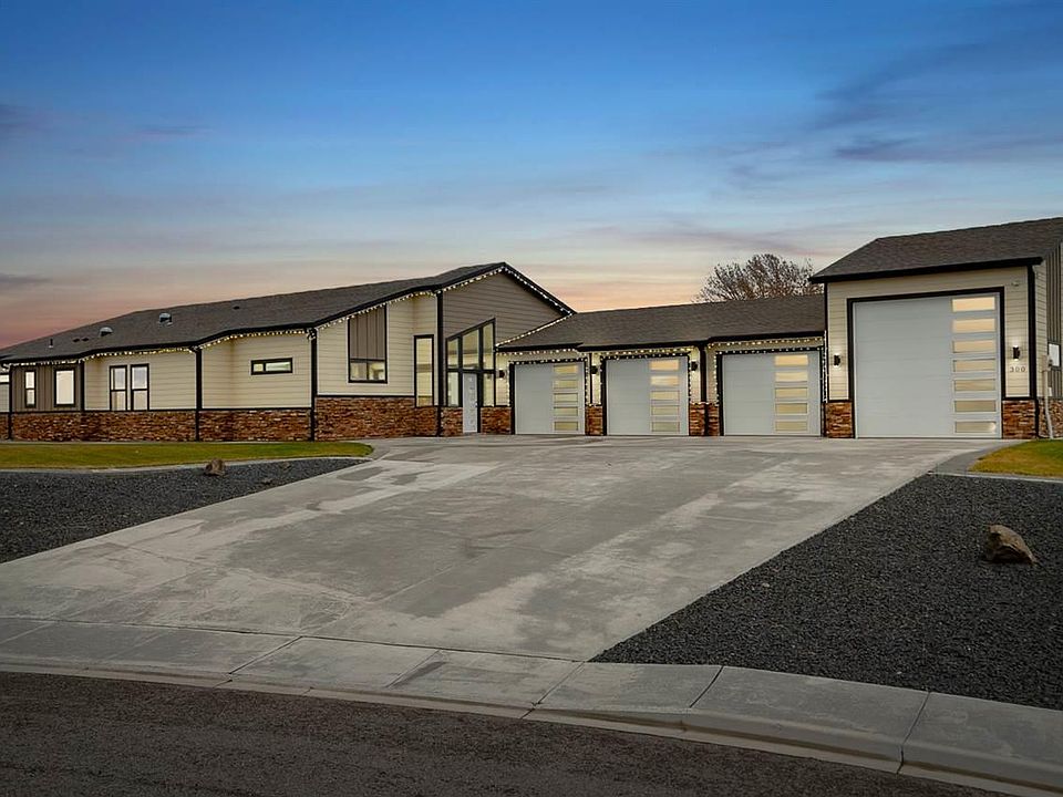 1st image of 300 Northview Loop