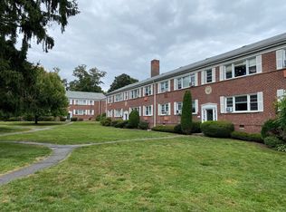 63 Hope St #D, Stamford, CT 06906