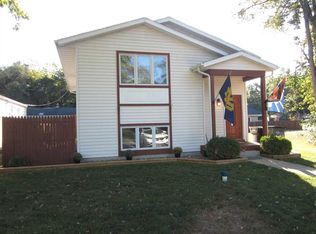 52996 Marks St, South Bend, IN 46637