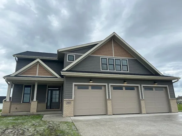 1317 Spahn Dr, Waunakee, WI 53597