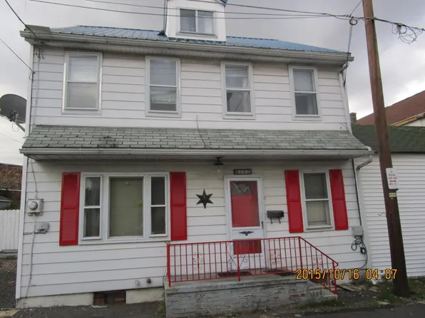 142 N Plum St, Mount Carmel, PA 17851