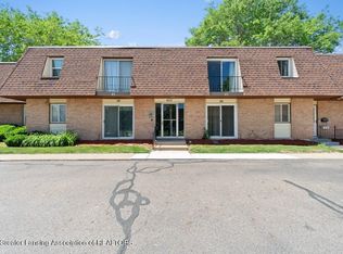 4717 Gull Rd APT 38, Lansing, MI 48917
