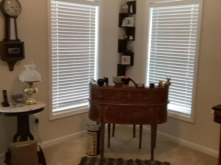 6098 Madison Park Dr — Photo 23